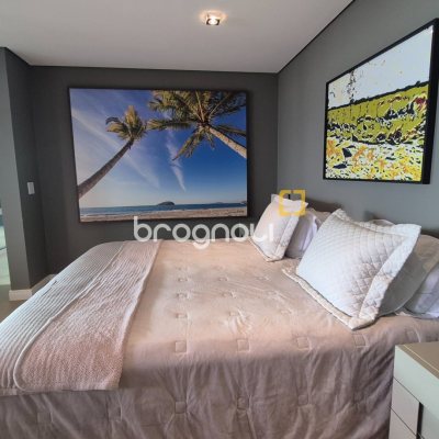 Cobertura com 311m², 4 quartos (sendo 4 suítes), 4 garagens, no bairro Canajurê em Florianópolis