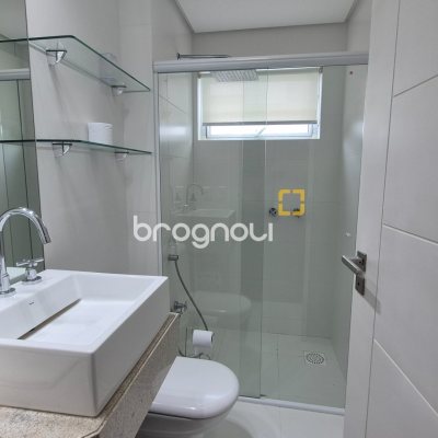 Cobertura com 311m², 4 quartos (sendo 4 suítes), 4 garagens, no bairro Canajurê em Florianópolis