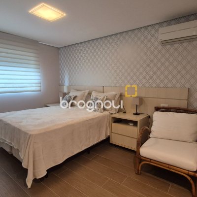 Cobertura com 311m², 4 quartos (sendo 4 suítes), 4 garagens, no bairro Canajurê em Florianópolis