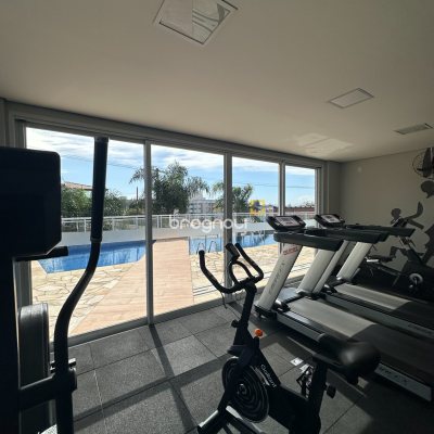 Apartamento com 71m², 2 quartos (sendo 1 suíte), 1 garagem, no bairro Praia Comprida em São José