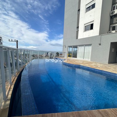 Apartamento com 71m², 2 quartos (sendo 1 suíte), 1 garagem, no bairro Praia Comprida em São José