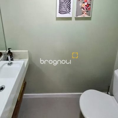 Casa com 130m², 3 quartos (sendo 1 suíte), 2 garagens, no bairro Campeche em Florianópolis