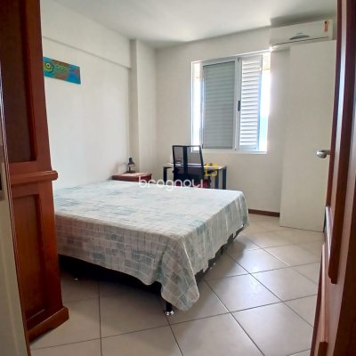 Apartamento com 108m², 3 quartos (sendo 1 suíte), 1 garagem, no bairro Kobrasol em São José