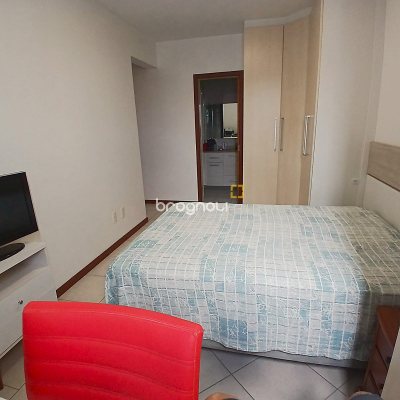 Apartamento com 108m², 3 quartos (sendo 1 suíte), 1 garagem, no bairro Kobrasol em São José