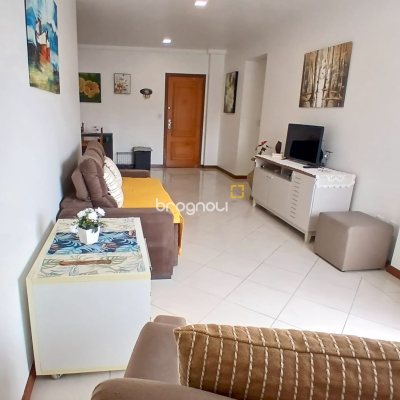 Apartamento com 108m², 3 quartos (sendo 1 suíte), 1 garagem, no bairro Kobrasol em São José
