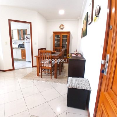 Apartamento com 108m², 3 quartos (sendo 1 suíte), 1 garagem, no bairro Kobrasol em São José