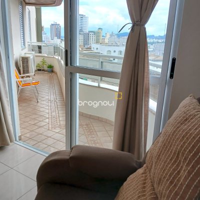 Apartamento com 108m², 3 quartos (sendo 1 suíte), 1 garagem, no bairro Kobrasol em São José