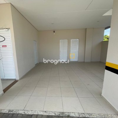 Apartamento com 83m², 3 quartos (sendo 1 suíte), 1 garagem, no bairro Canasvieiras em Florianópolis