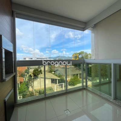 Apartamento com 83m², 3 quartos (sendo 1 suíte), 1 garagem, no bairro Canasvieiras em Florianópolis