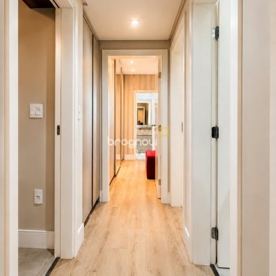 Apartamento com 107m², 3 quartos (sendo 1 suíte), 1 garagem, no bairro Campinas em São José