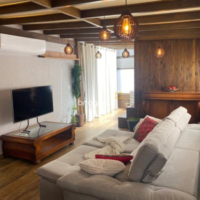 Apartamento com 86m², 2 quartos (sendo 1 suíte), 1 garagem, no bairro Ingleses em Florianópolis