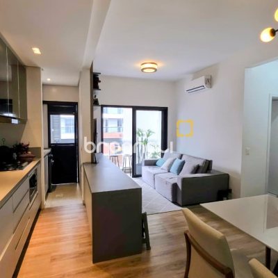 Apartamento com 70m², 2 quartos (sendo 1 suíte), 1 garagem, no bairro Centro em Florianópolis