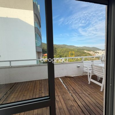 Cobertura com 176m², 3 quartos (sendo 1 suíte), 2 garagens, no bairro Itacorubi em Florianópolis