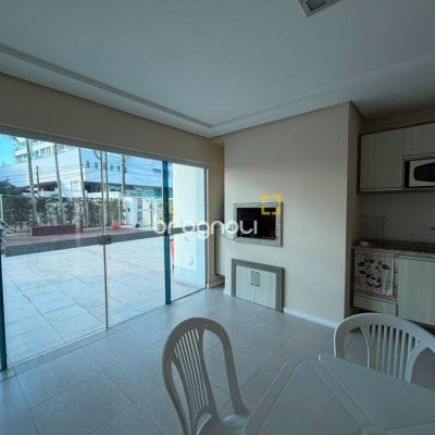 Cobertura com 176m², 3 quartos (sendo 1 suíte), 2 garagens, no bairro Itacorubi em Florianópolis
