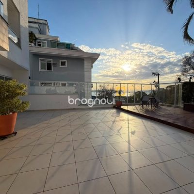 Cobertura com 176m², 3 quartos (sendo 1 suíte), 2 garagens, no bairro Itacorubi em Florianópolis