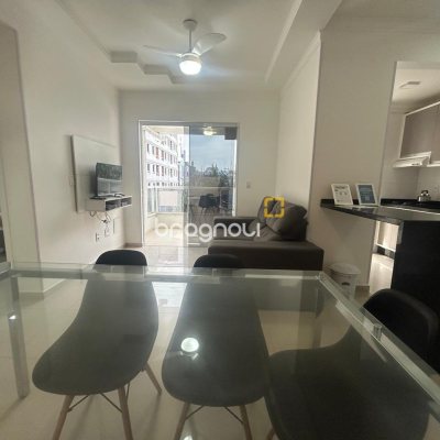 Apartamento com 71m², 2 quartos (sendo 1 suíte), 1 garagem, no bairro Ingleses em Florianópolis