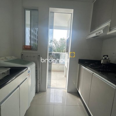 Apartamento com 71m², 2 quartos (sendo 1 suíte), 1 garagem, no bairro Ingleses em Florianópolis