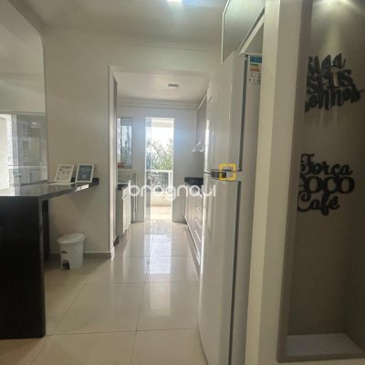 Apartamento com 71m², 2 quartos (sendo 1 suíte), 1 garagem, no bairro Ingleses em Florianópolis