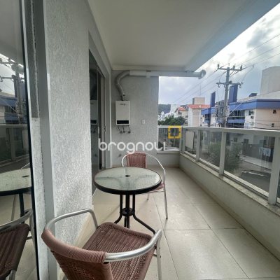 Apartamento com 71m², 2 quartos (sendo 1 suíte), 1 garagem, no bairro Ingleses em Florianópolis