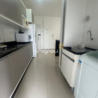 Apartamento com 71m², 2 quartos (sendo 1 suíte), 1 garagem, no bairro Ingleses em Florianópolis