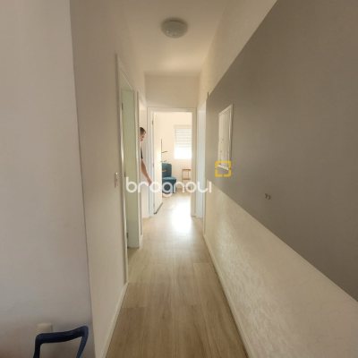 Apartamento com 84m², 3 quartos (sendo 1 suíte), 2 garagens, no bairro Estreito em Florianópolis