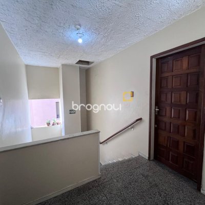 Apartamento com 41m², 2 quartos, 1 garagem, no bairro Campinas em São José