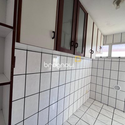 Apartamento com 41m², 2 quartos, 1 garagem, no bairro Campinas em São José