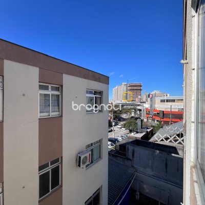 Apartamento com 41m², 2 quartos, 1 garagem, no bairro Campinas em São José