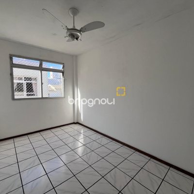 Apartamento com 41m², 2 quartos, 1 garagem, no bairro Campinas em São José