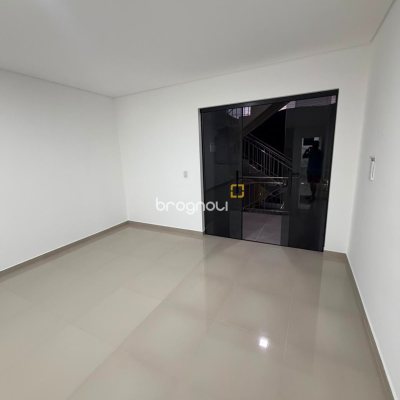 Sala com 55m², no bairro Ingleses em Florianópolis