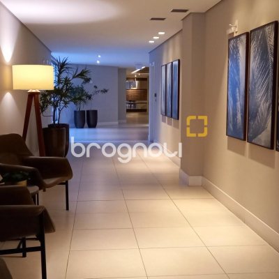 Apartamento com 68m², 2 quartos (sendo 1 suíte), 2 garagens, no bairro Itacorubi em Florianópolis