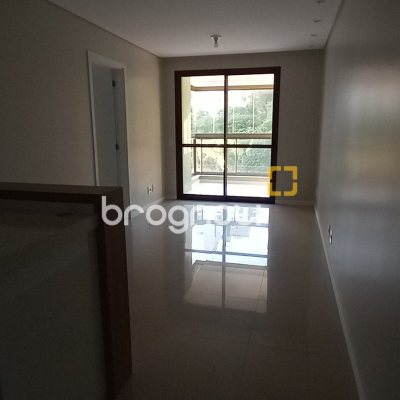 Apartamento com 68m², 2 quartos (sendo 1 suíte), 2 garagens, no bairro Itacorubi em Florianópolis