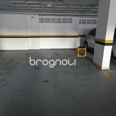 Apartamento com 68m², 2 quartos (sendo 1 suíte), 2 garagens, no bairro Itacorubi em Florianópolis
