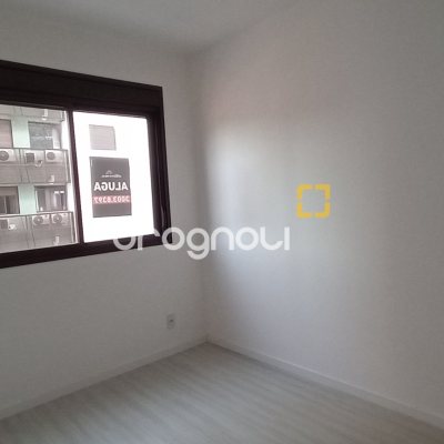 Apartamento com 68m², 2 quartos (sendo 1 suíte), 2 garagens, no bairro Itacorubi em Florianópolis