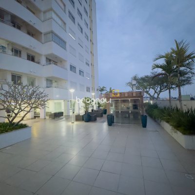 Apartamento com 68m², 2 quartos (sendo 1 suíte), 1 garagem, no bairro Capoeiras em Florianópolis