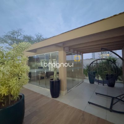 Apartamento com 68m², 2 quartos (sendo 1 suíte), 1 garagem, no bairro Capoeiras em Florianópolis