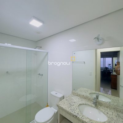 Apartamento com 68m², 2 quartos (sendo 1 suíte), 1 garagem, no bairro Capoeiras em Florianópolis