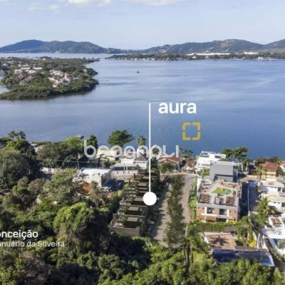Casa com 145m², 2 quartos (sendo 2 suítes), 2 garagens, no bairro Lagoa da Conceição em Florianópolis