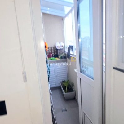 Cobertura com 131m², 2 quartos (sendo 1 suíte), 2 garagens, no bairro Centro em Florianópolis