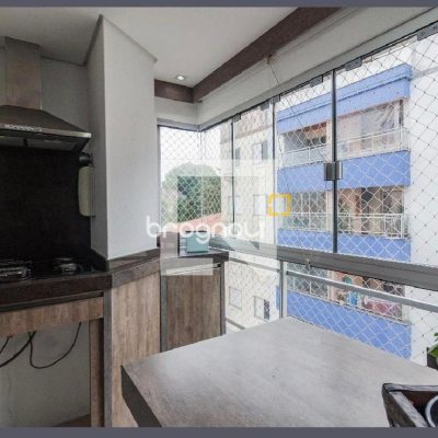 Apartamento com 64m², 2 quartos (sendo 1 suíte), 1 garagem, no bairro Estreito em Florianópolis