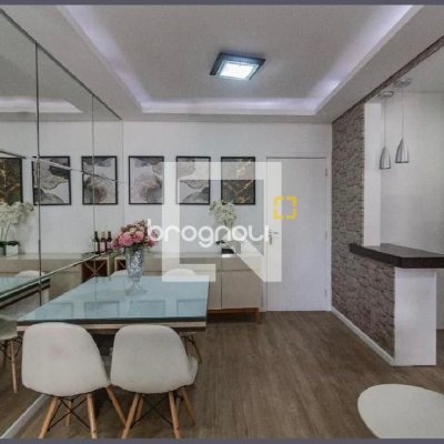 Apartamento com 64m², 2 quartos (sendo 1 suíte), 1 garagem, no bairro Estreito em Florianópolis
