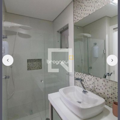 Apartamento com 64m², 2 quartos (sendo 1 suíte), 1 garagem, no bairro Estreito em Florianópolis