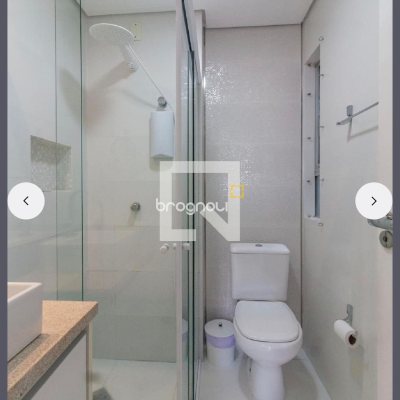 Apartamento com 64m², 2 quartos (sendo 1 suíte), 1 garagem, no bairro Estreito em Florianópolis