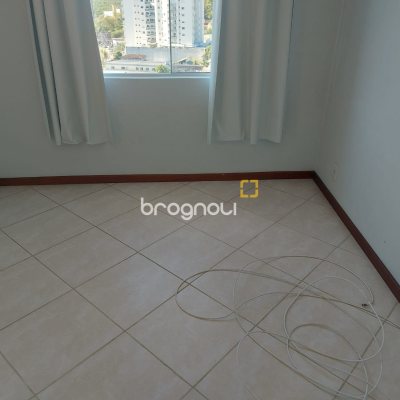 Casa com 109m², 4 quartos (sendo 2 suítes), 1 garagem, no bairro Agronômica em Florianópolis