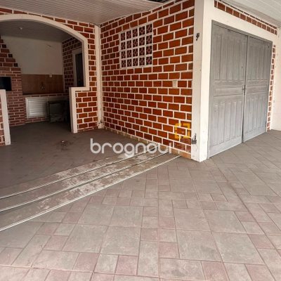 Casa com 143m², no bairro Ingleses em Florianópolis
