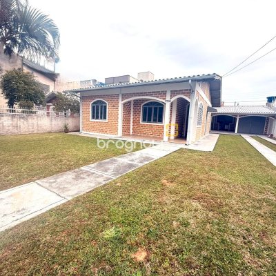 Casa com 143m², no bairro Ingleses em Florianópolis