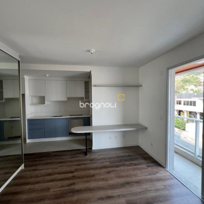Studio com 39m², 1 quarto, 1 garagem, no bairro Centro em Florianópolis