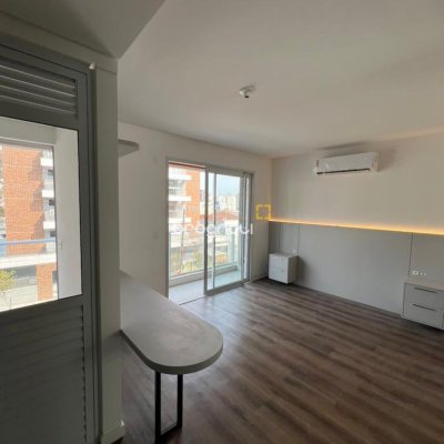 Studio com 39m², 1 quarto, 1 garagem, no bairro Centro em Florianópolis