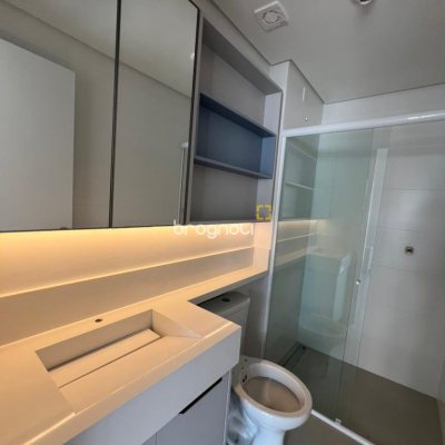 Studio com 39m², 1 quarto, 1 garagem, no bairro Centro em Florianópolis