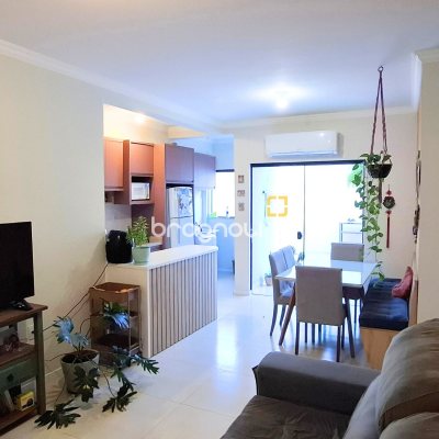 Apartamento com 70m², 2 quartos (sendo 1 suíte), 1 garagem, no bairro Ribeirão da Ilha em Florianópolis